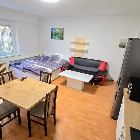 Ac 2 Apartment, Sancova 25 Μπρατισλάβα